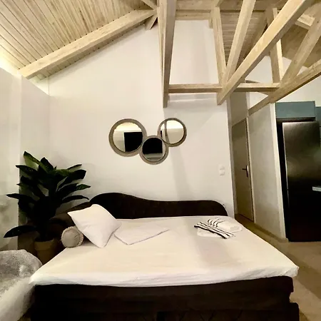 Villa Woodhome Kalamíci