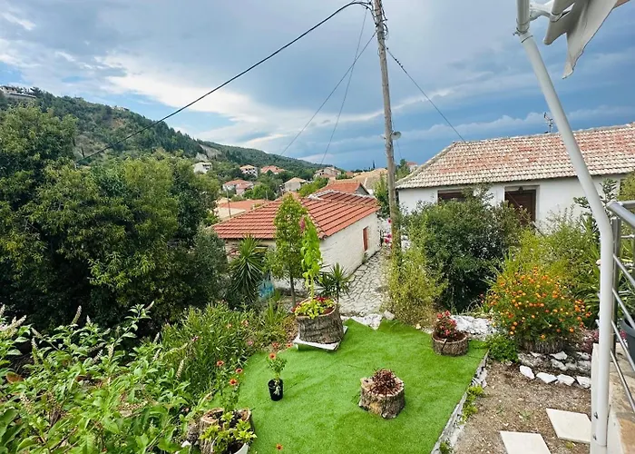 Woodhome ヴィラ Kalamítsi